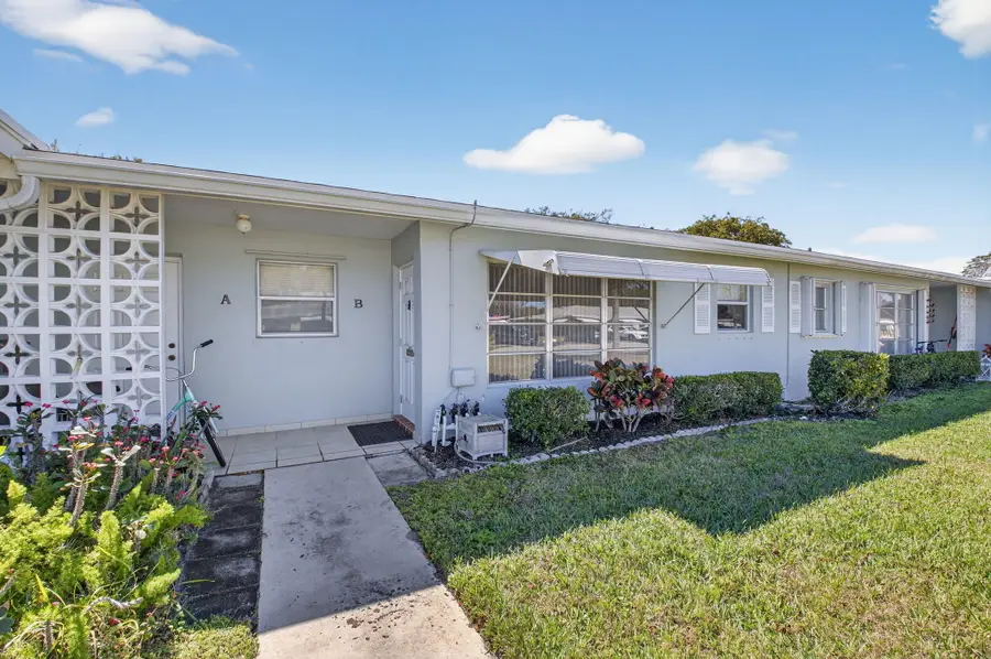 220 High Point Court E #B, Delray Beach, FL 33445 - #2