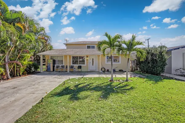 1400 Cardinal Lane, Lantana, FL 33462