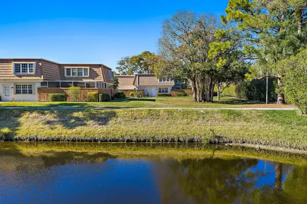 4270 Hazel Avenue #B, Palm Beach Gardens, FL 33410