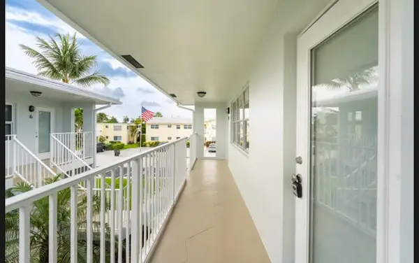 2737 NE 28th Street #9w, Pompano Beach, FL 33064