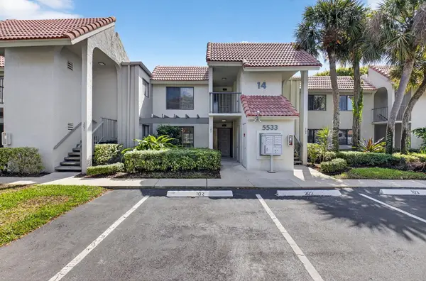 5533 Fairway Park Drive #103, Boynton Beach, FL 33437