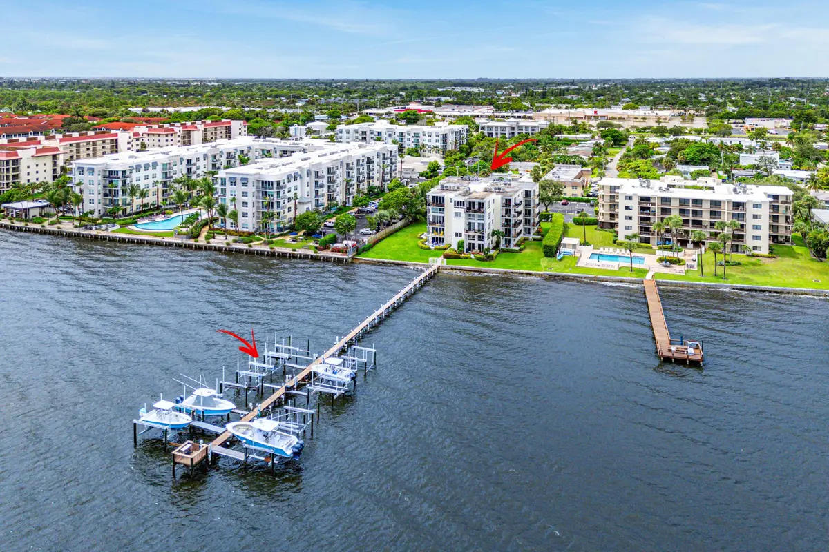 1206 S Lake Drive #203, Lantana, FL 33462 - #1