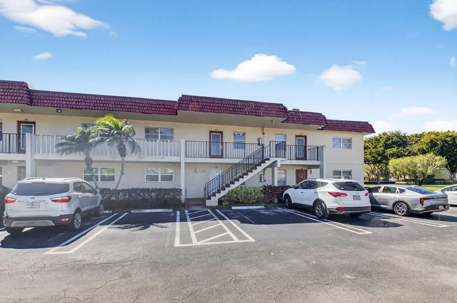 33 Abbey Lane #207, Delray Beach, FL 33446 - #3