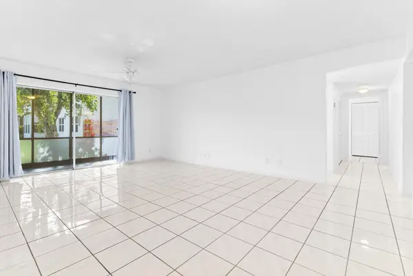 345 W Laurel Drive #2m, Margate, FL 33063