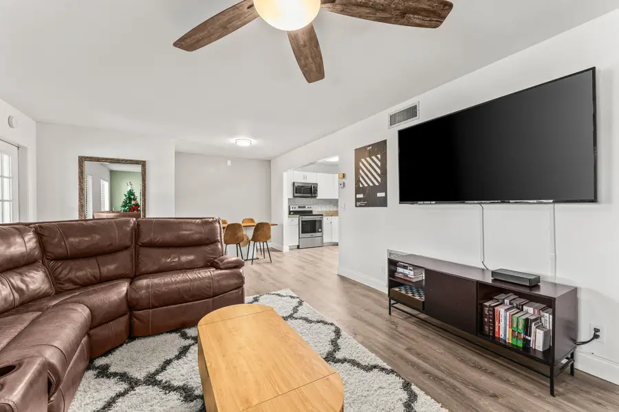 508 Shady Pine Way #D2, Greenacres, FL 33415 - #3