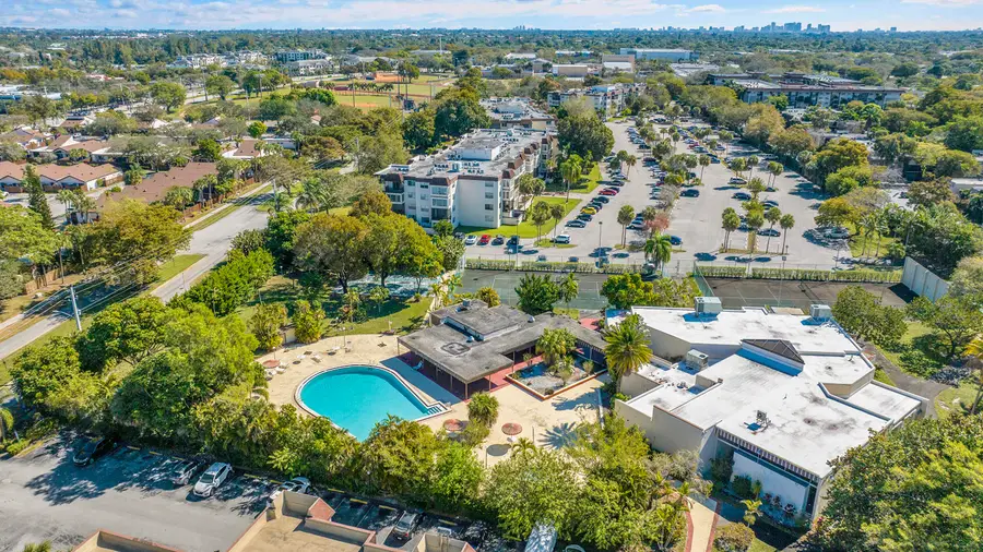 7000 NW 17th Street #420, Plantation, FL 33313 - #3