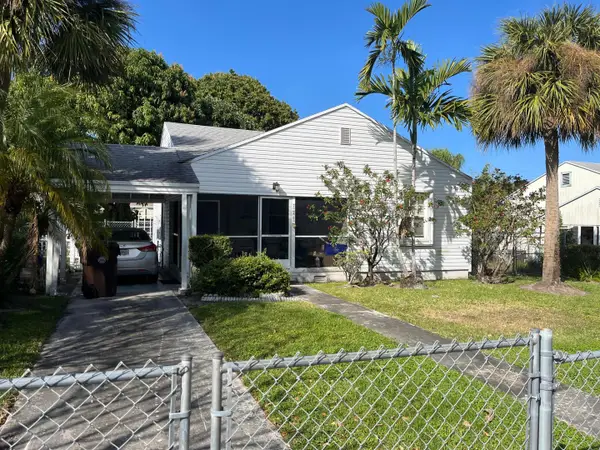 729 Rockland Drive, West Palm Beach, FL 33405