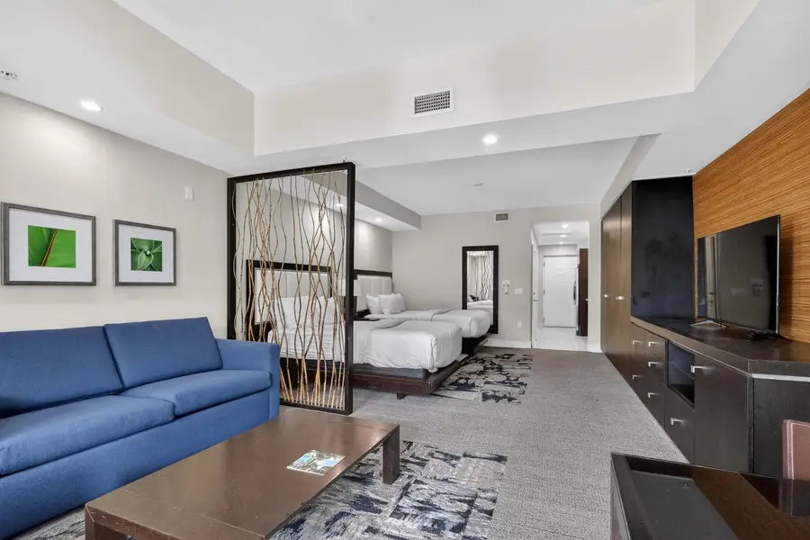 5300 NW 87th Avenue #1215, Doral, FL 33178 - #3