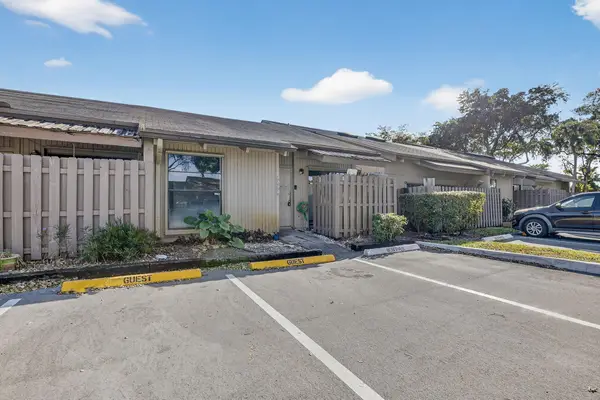 8042 SW 21st Place #8042, Davie, FL 33324