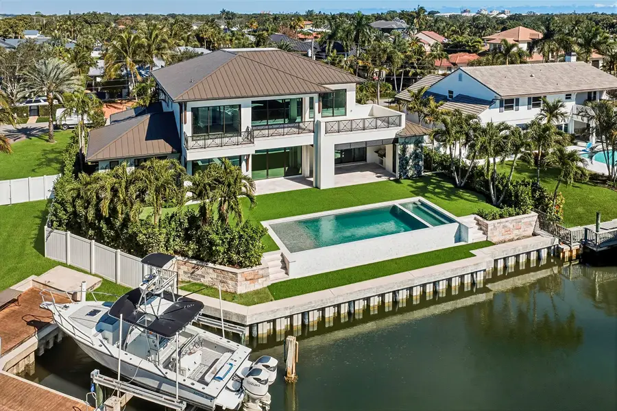 2442 Bay Circle, Palm Beach Gardens, FL 33410 - #2