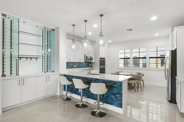 613 Windward Circle N, Boynton Beach, FL 33435