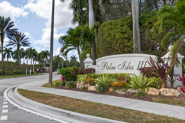 7676 Springwater Place #201, Boynton Beach, FL 33437