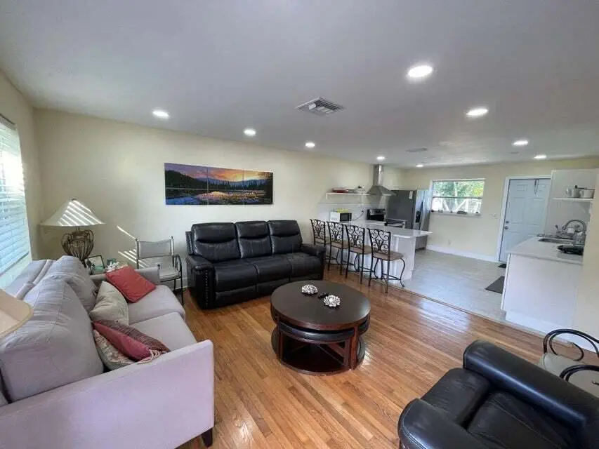 3914 Serubi Avenue, Palm Springs, FL 33461 - #3