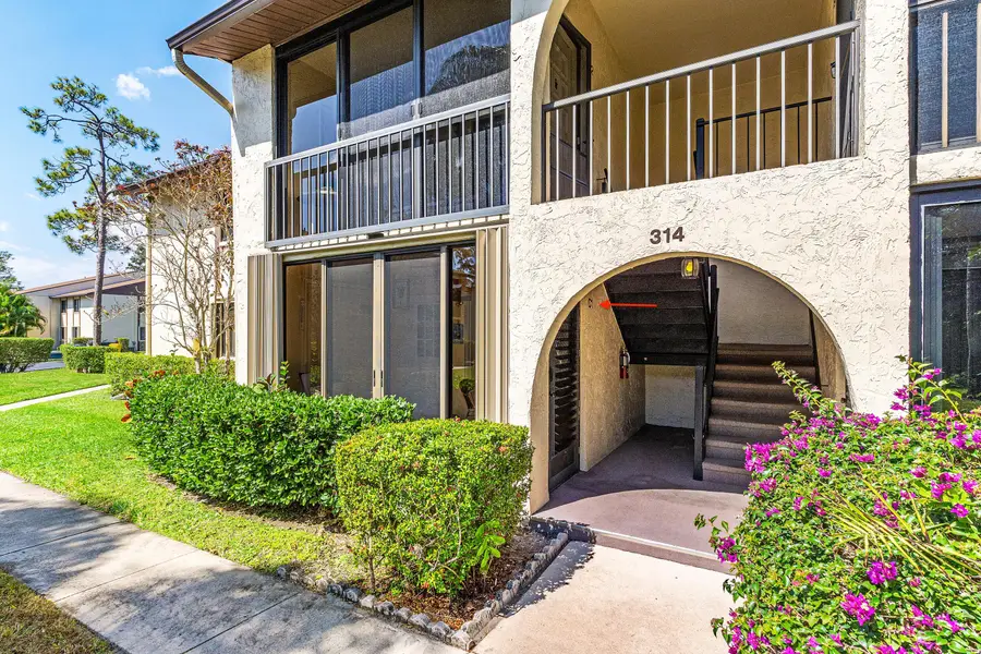 314 Knotty Pine Circle #C-1, Greenacres, FL 33463 - #2