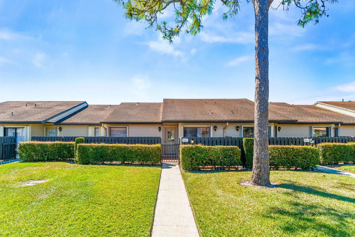 704 Sunny Pine Way #C, Greenacres, FL 33415 - #1