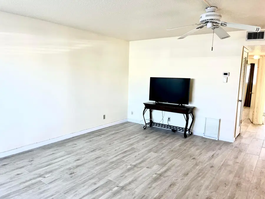 100 Doolen Court #112, North Palm Beach, FL 33408 - #2