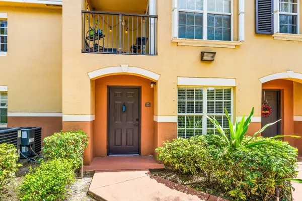 10354 Fox Trail Rd S. #1509, Royal Palm Beach, FL 33411