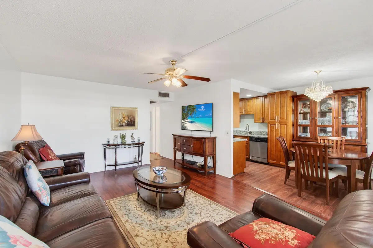 2035 Cornwall B, Boca Raton, FL 33434 - #1