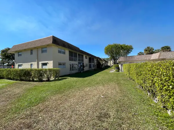 9911 Sandalfoot Boulevard #112, Boca Raton, FL 33428