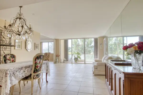 4260 Deste Court #102, Lake Worth, FL 33467