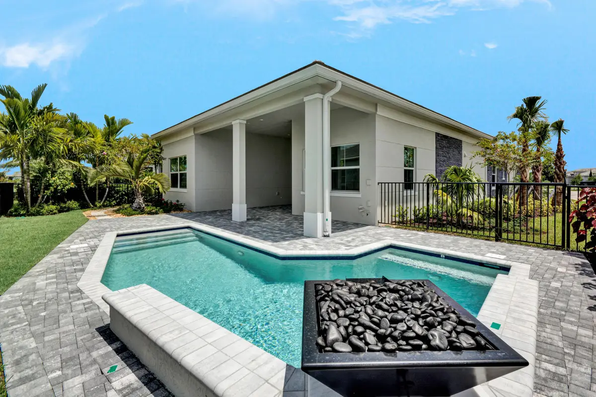 10005 Driftwood Way, Palm Beach Gardens, FL 33412 - #1