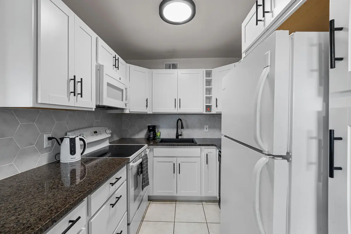 227 Dorchester J, West Palm Beach, FL 33417 - #1