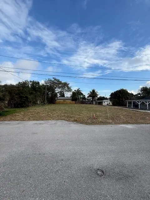 4583 Diekhans Road, West Palm Beach, FL 33417 - #1