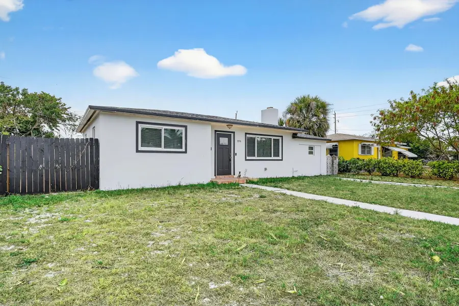 376 Leigh Road, West Palm Beach, FL 33405 - #3