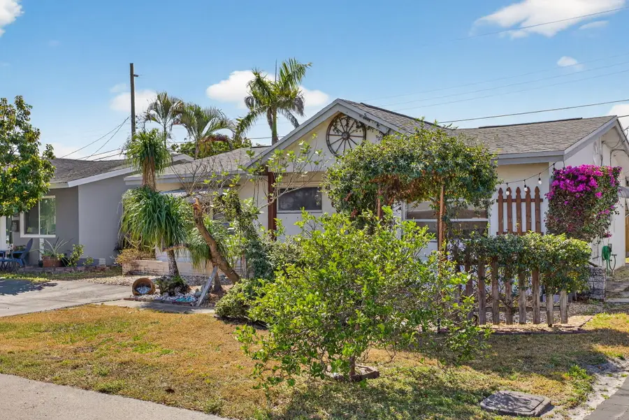 4561 NW 16th Avenue, Tamarac, FL 33309 - #2