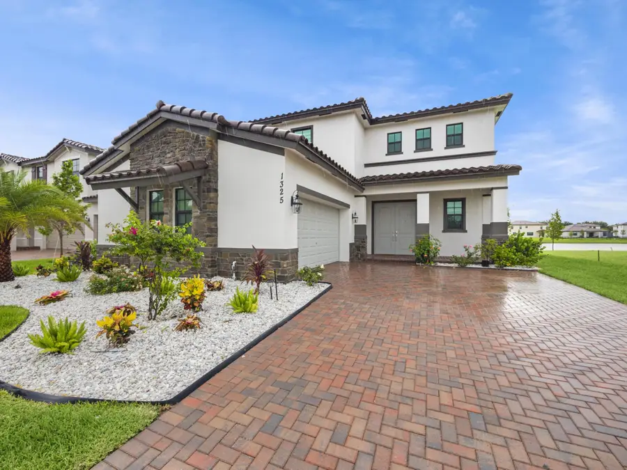 1325 Whitcombe Drive, Royal Palm Beach, FL 33411 - #2