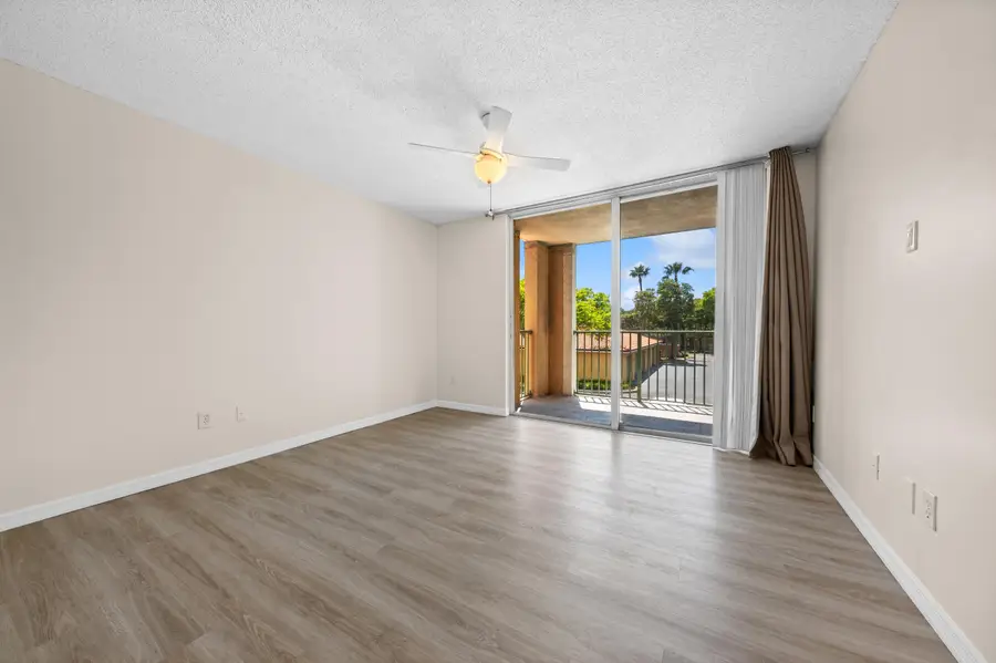 117 Yacht Club Way #205, Hypoluxo, FL 33462 - #2