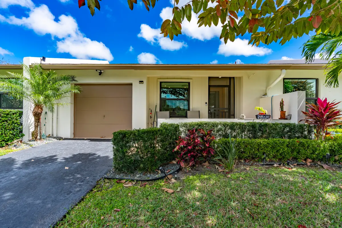 15812 Philodendron Circle, Delray Beach, FL 33484 - #1