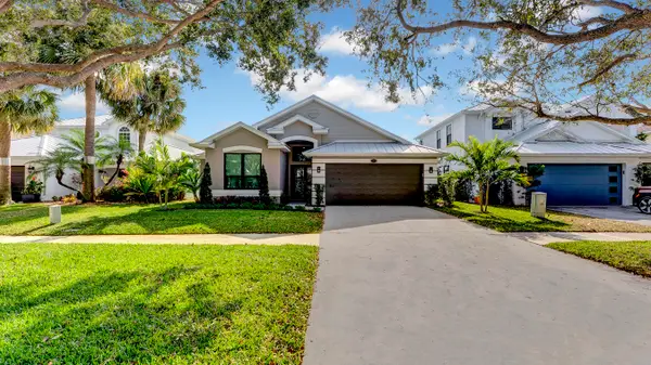 535 Enfield Court, Delray Beach, FL 33444