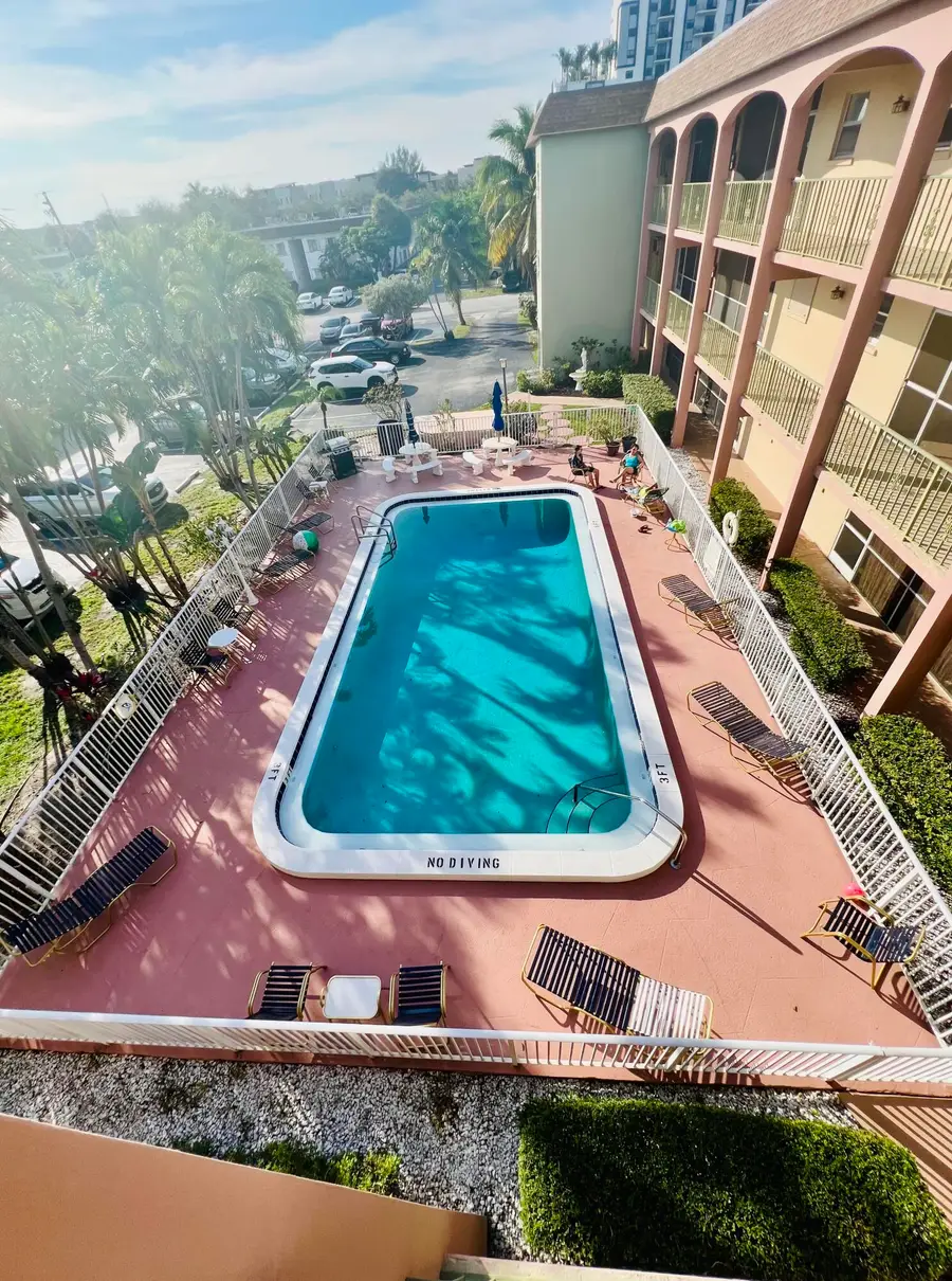 100 SE 6th Avenue #303, Pompano Beach, FL 33060 - #2