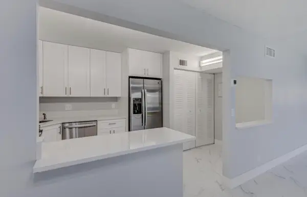 4821 Sable Pine Circle #B1, West Palm Beach, FL 33417