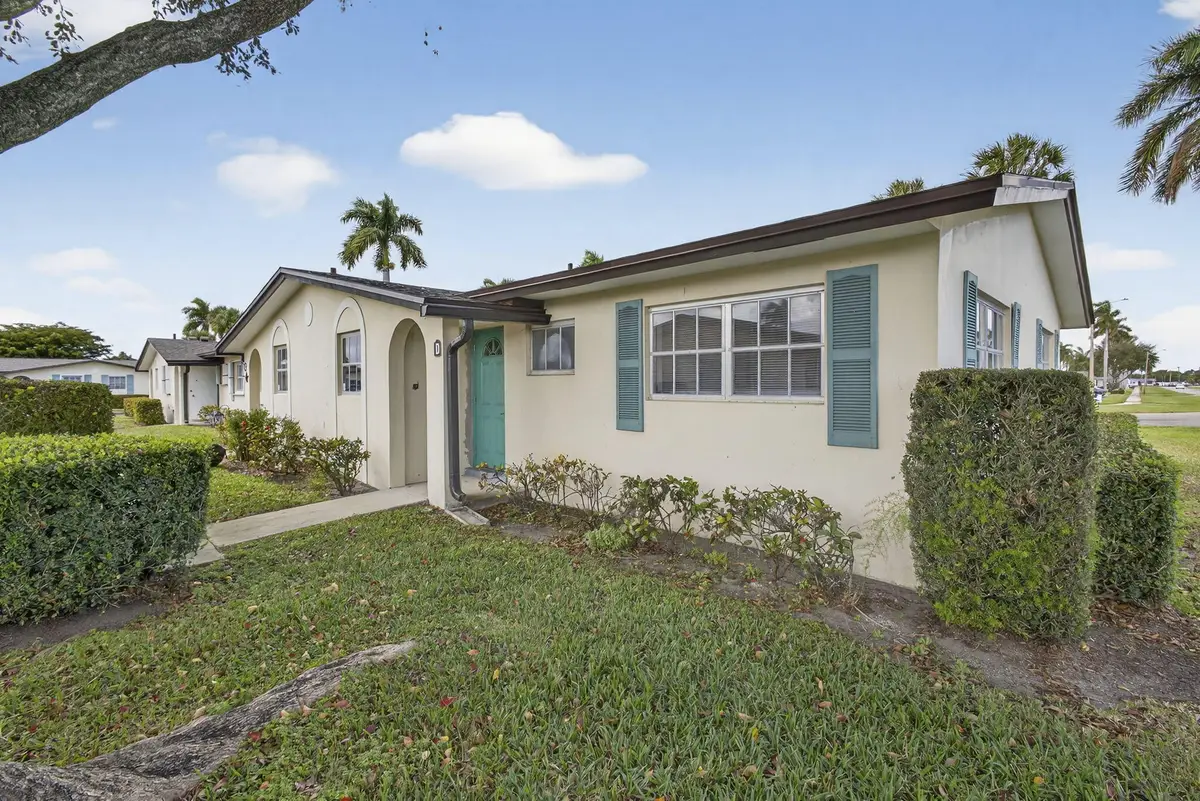 2960 Ashley Drive E #D, West Palm Beach, FL 33415 - #1