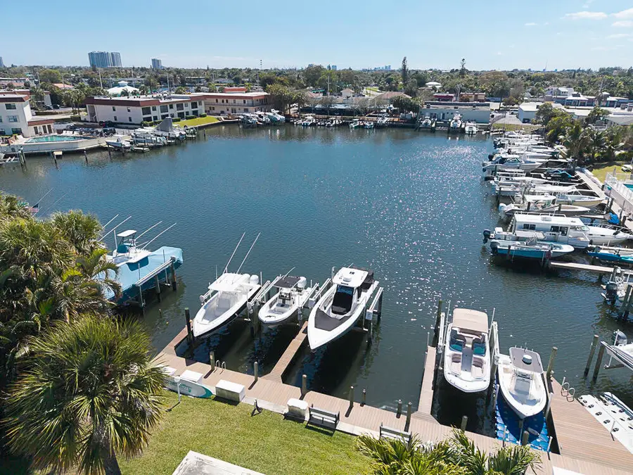 714 Northlake Court #208, North Palm Beach, FL 33408 - #2