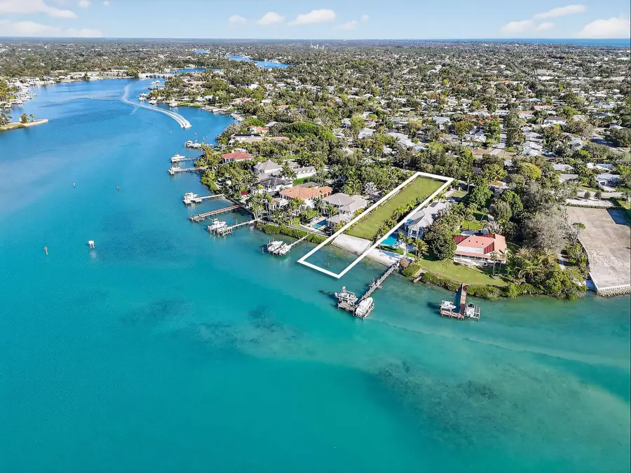 114 W Riverside Drive, Jupiter, FL 33469 - #3