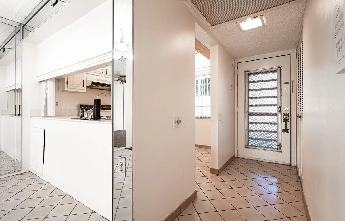 4602 Martinique Way #E1, Coconut Creek, FL 33066 - #1