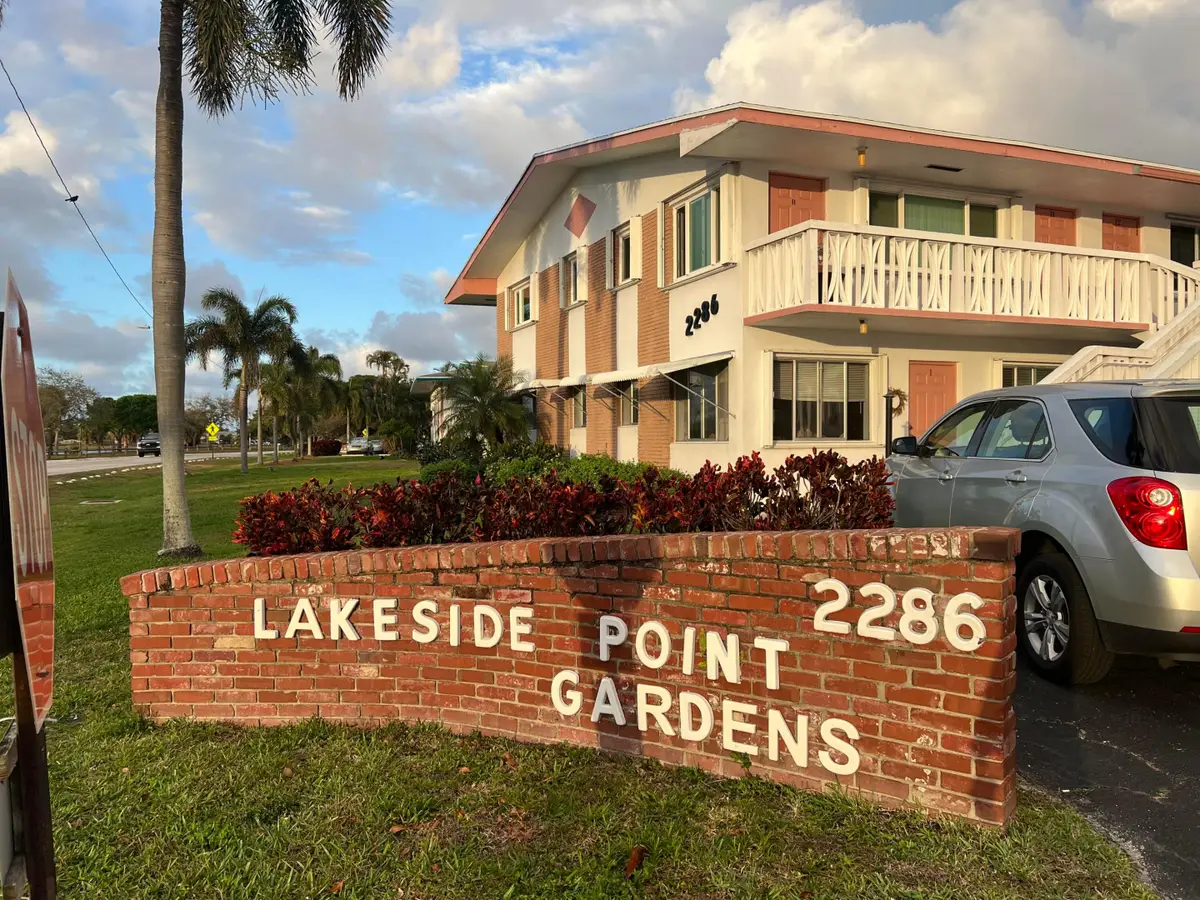 2286 Lake Osborne Drive #16, Lake Worth Beach, FL 33461 - #1