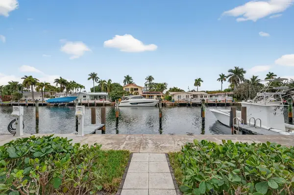 2743 NE 1st Street, Pompano Beach, FL 33062