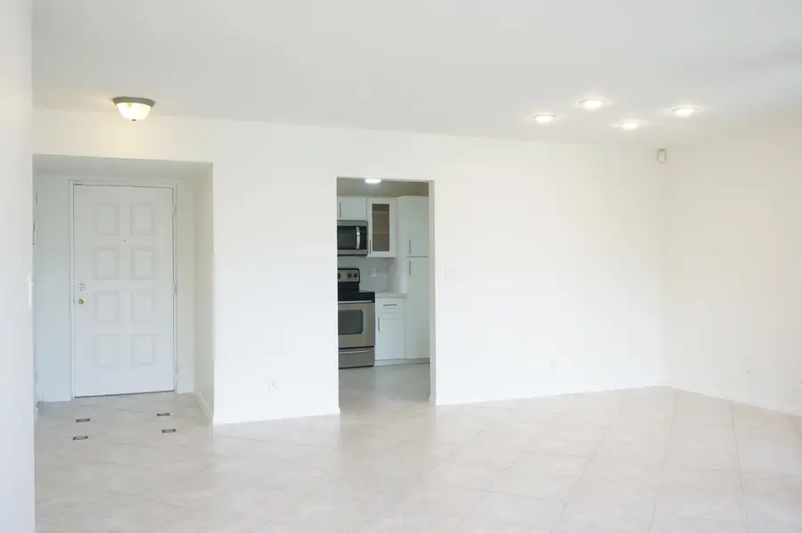 8649 Boca Glades Boulevard W #E, Boca Raton, FL 33434 - #3