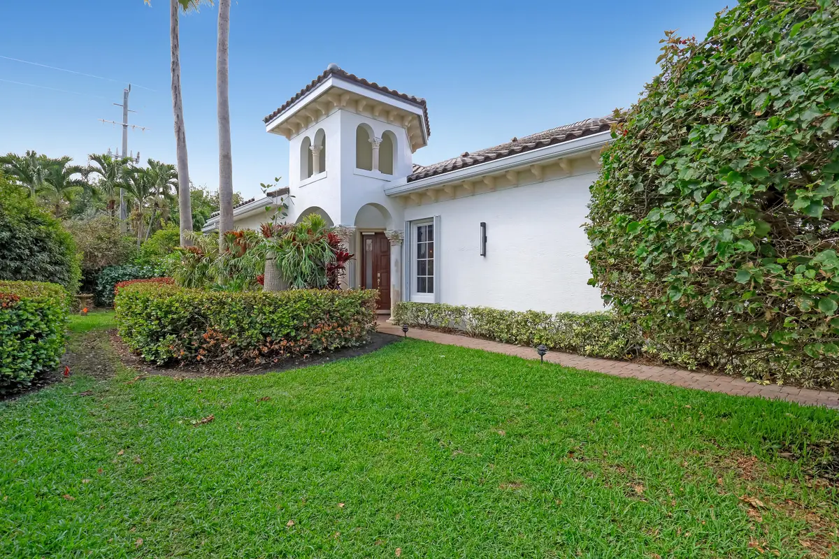 104 Renaissance Drive, North Palm Beach, FL 33410 - #1