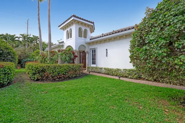 104 Renaissance Drive #104, North Palm Beach, FL 33410