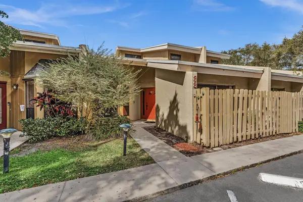 1400 NW 9th Avenue #E-33, Boca Raton, FL 33486