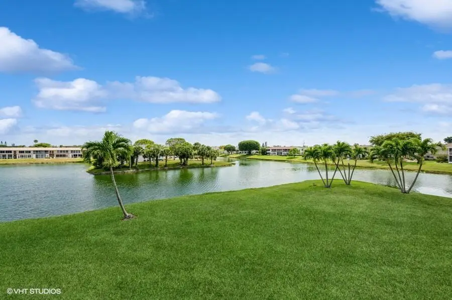 118 Somerset F, West Palm Beach, FL 33417 - #1