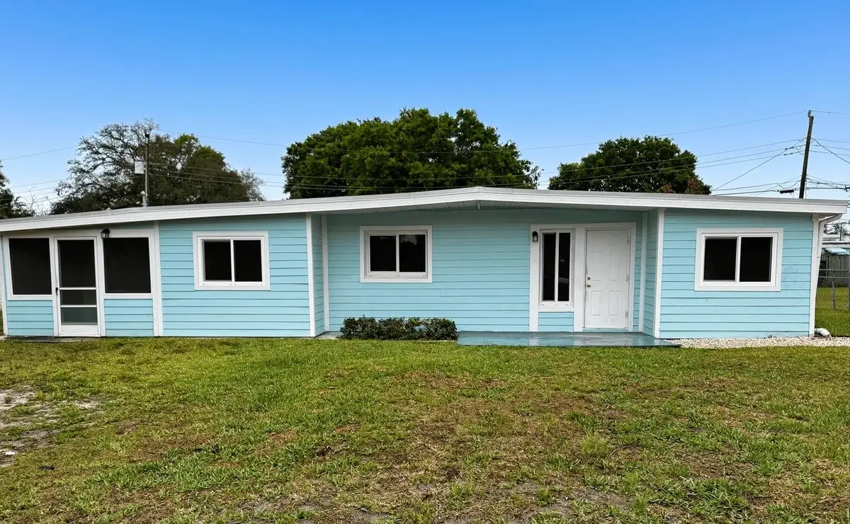 360 Barraclough Street, Fort Pierce, FL 34982 - #1