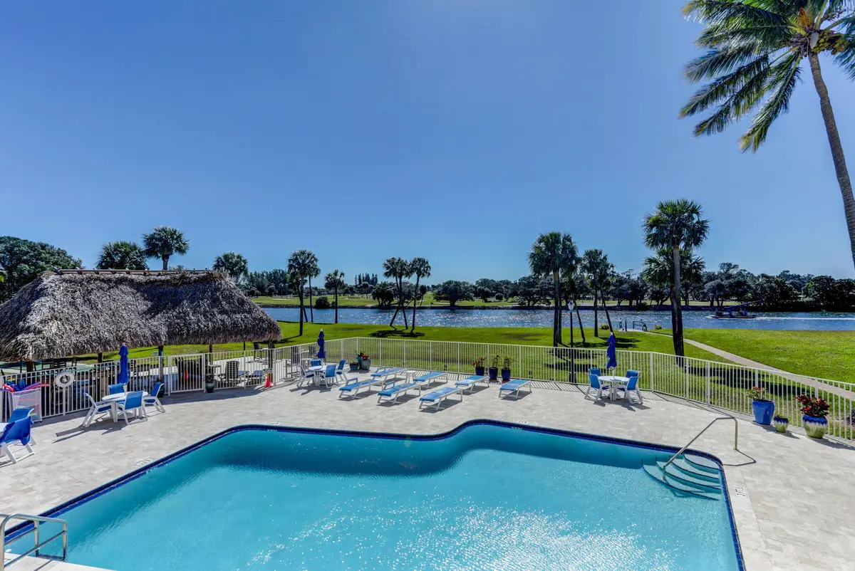 336 Golfview Road #207, North Palm Beach, FL 33408 - #1