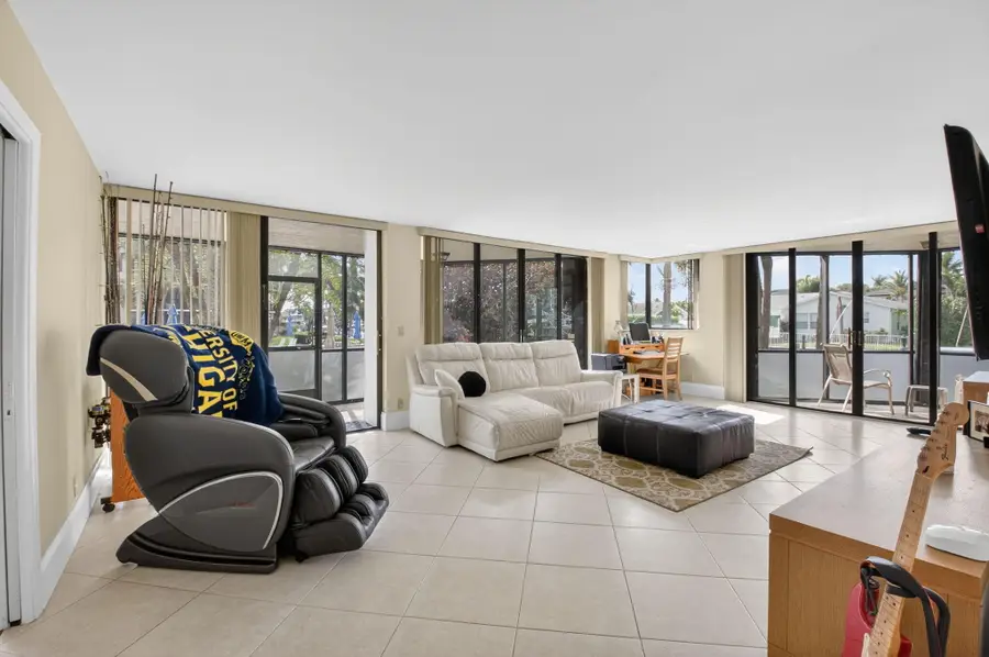 800 Jeffery Street #111, Boca Raton, FL 33487 - #3