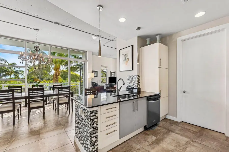 335 SE 6th Avenue #304, Delray Beach, FL 33483 - #2